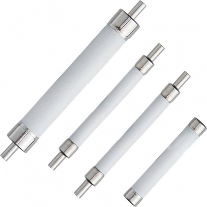 Solar PV Fuse DC 1500V 15A 20A 25A 30A Ceramic Fusible Link with Silver Plated Nickel Terminals